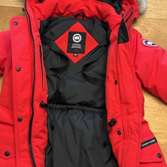 Canada Goose Trillium Parka, Fusion Fit (Petite) Size S, Red - Picture 12 of 13